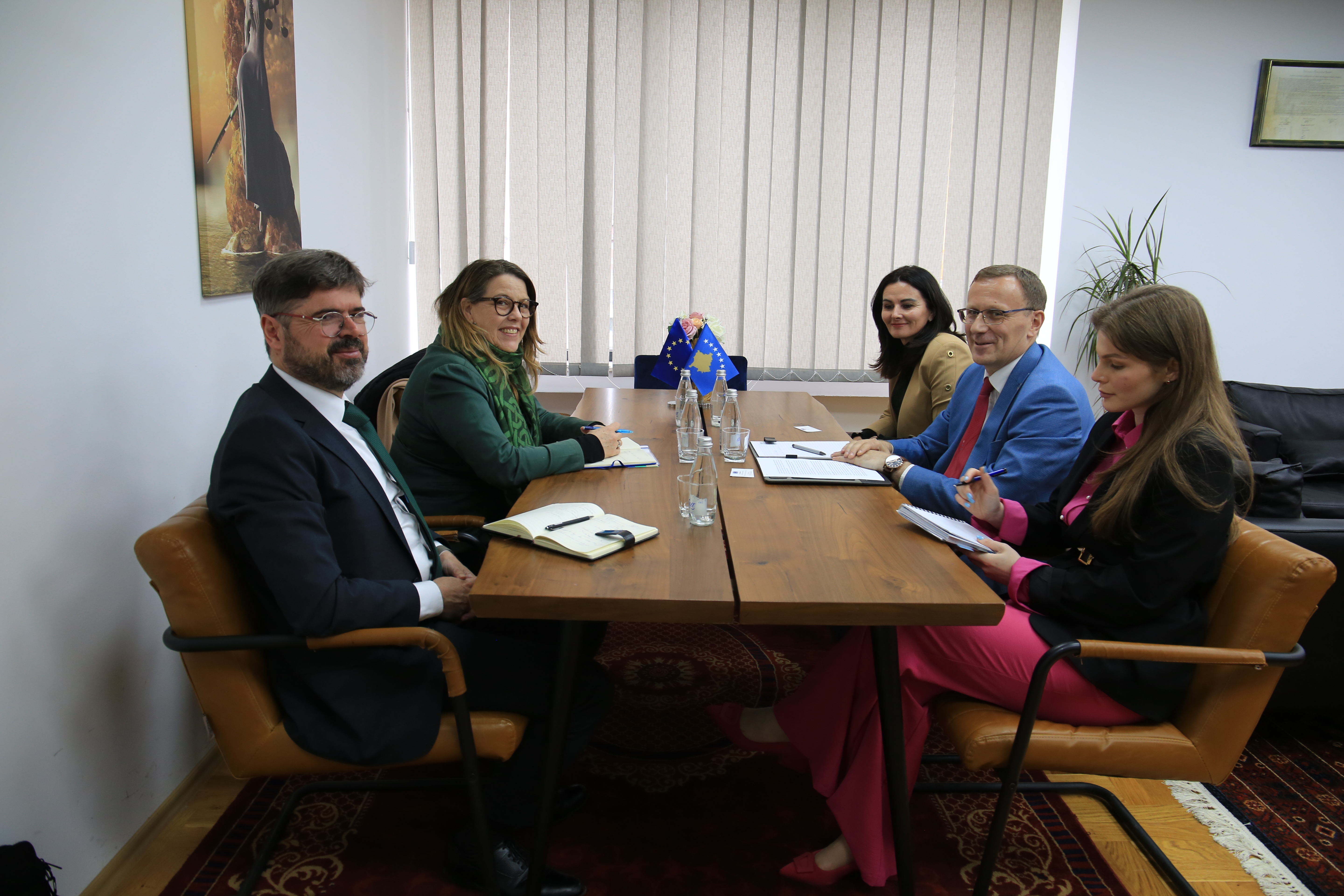 Kryesuesi i KPK-së priti në takim njoftues shefen e Zyrës së Këshillit të Evropës në Prishtinë