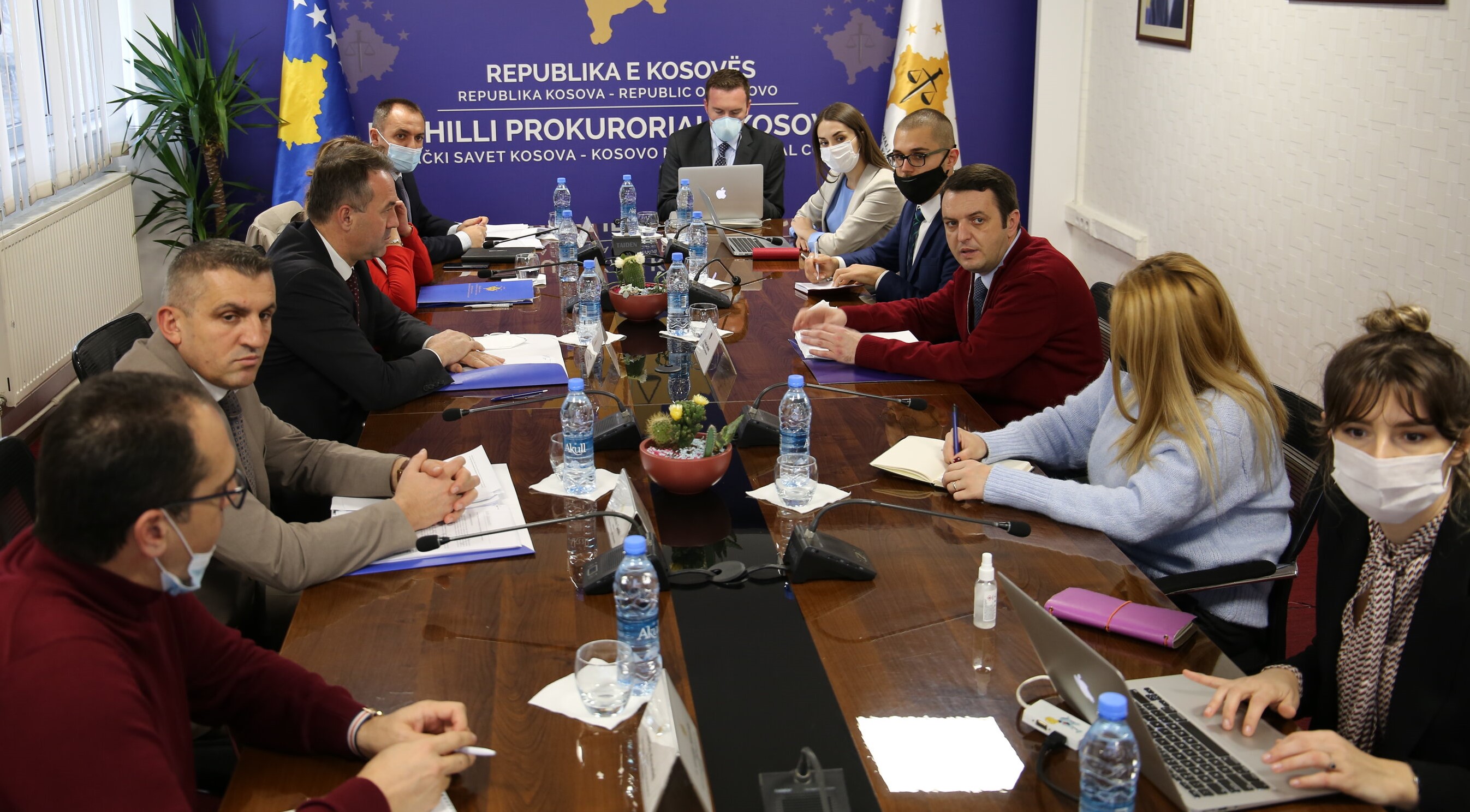 Kryesuesi Hyseni dhe Ministri Selimi diskutuan për procesin e Rishikimit Funksional të Sektorit të Sundimit të Ligjit