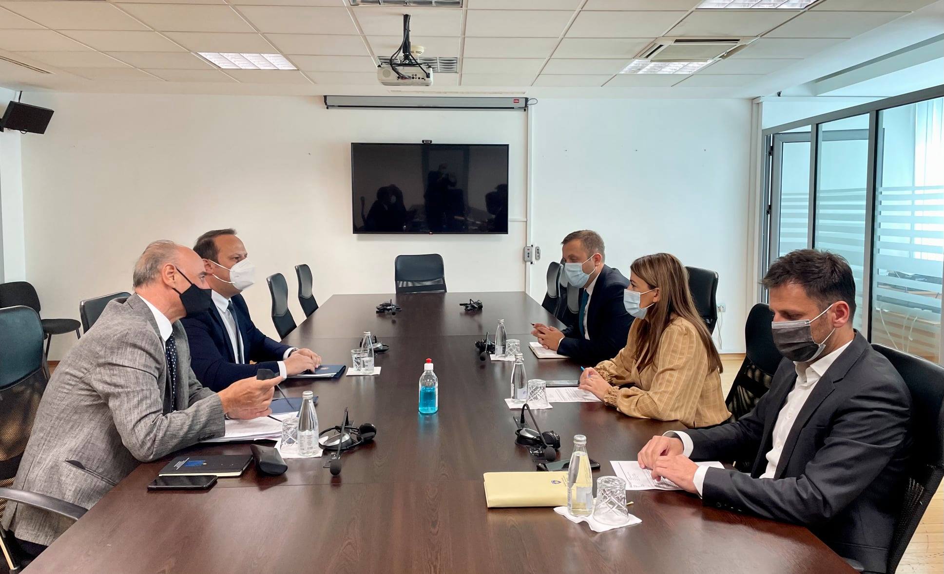 Strategija za Vladavinu Prava u fokusu sastanka između Predsedavajućega Maloku i Ministarke Haxhiu