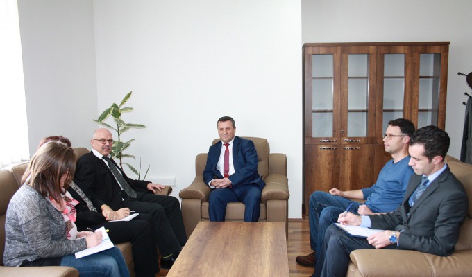 Kryesuesi i KPK-së Blerim Isufaj u takua me shefin e Sektorit për Fuqizim në EULEX, Peter Bach