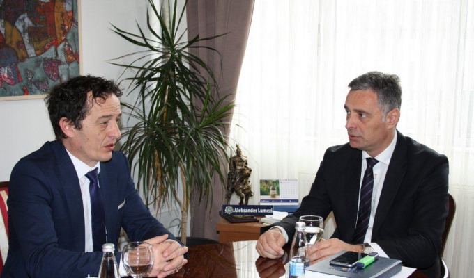 Kryeprokurori i Shtetit, Aleksandër Lumezi priti në takim Avokatin e Popullit, Hilmi Jashari