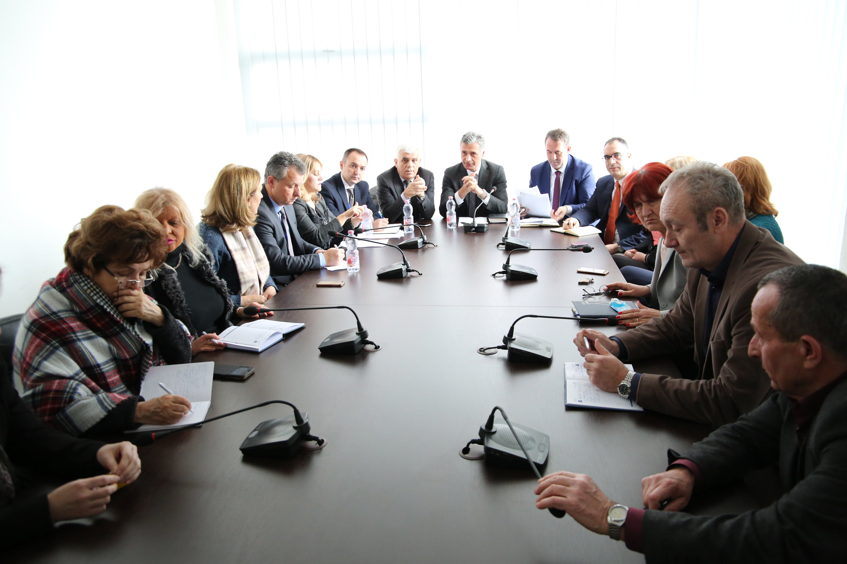 Kryesuesi i KPK-së dhe Kryeprokurori i Shtetit vizituan Prokurorinë Themelore në Mitrovicë