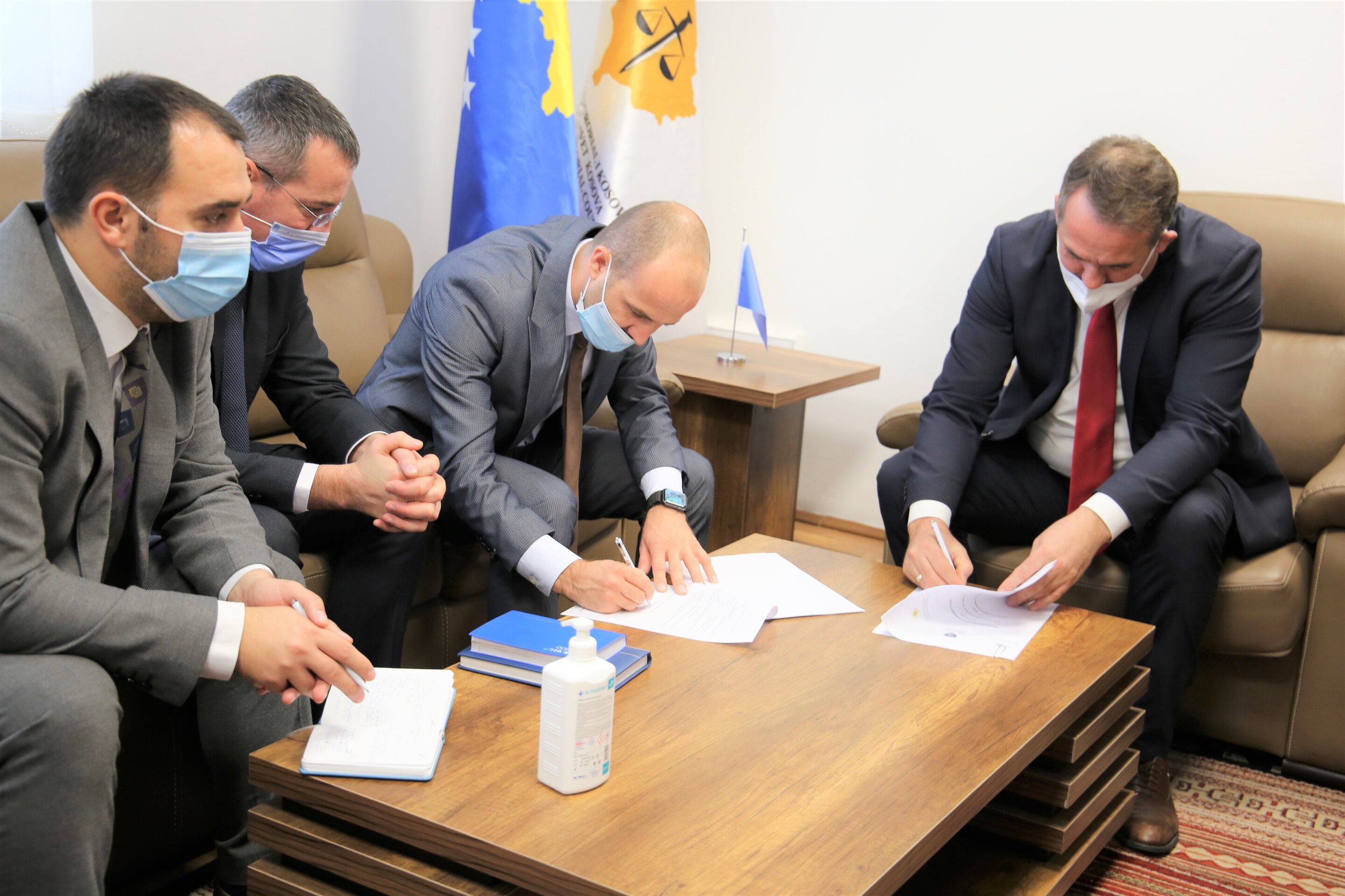 A memorandum of cooperation is signed between KPC and KCA